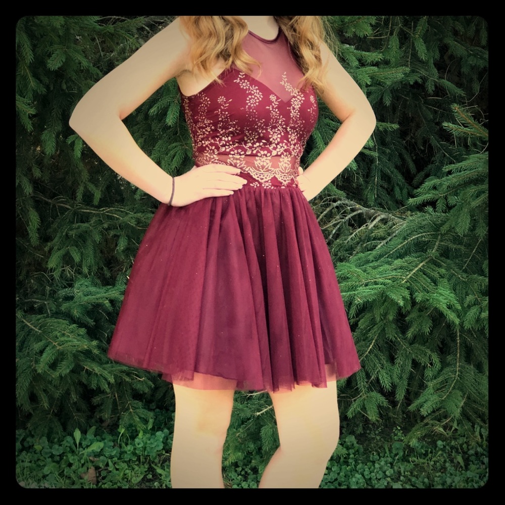 Size 3 Homecoming Dress